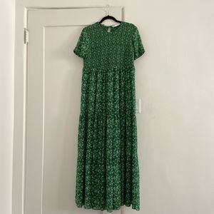 Green floral maxi dress - size L!